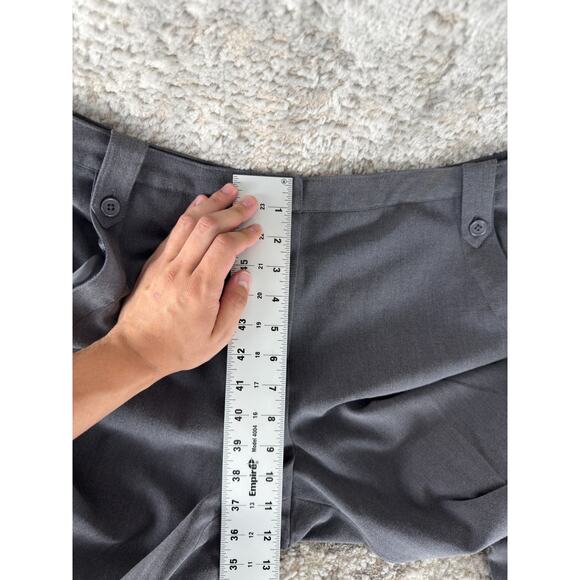 Larry Levine Size 10 Stretch Gray Pants Straight Leg Button Waist Career Wear - Picture 5 of 11
